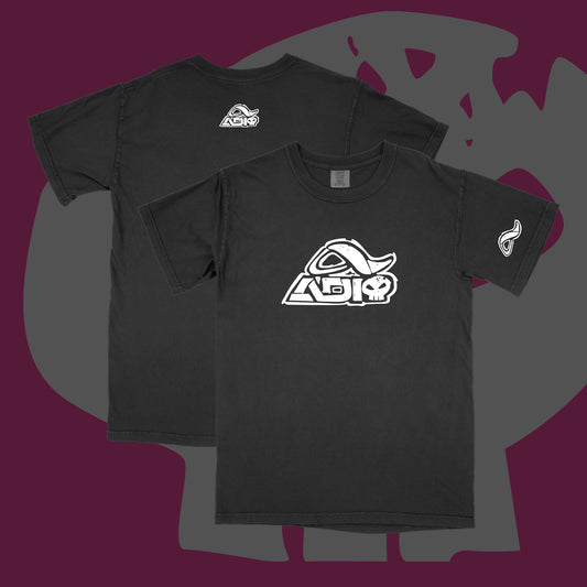 team skull t-shirt: white *pre-order*